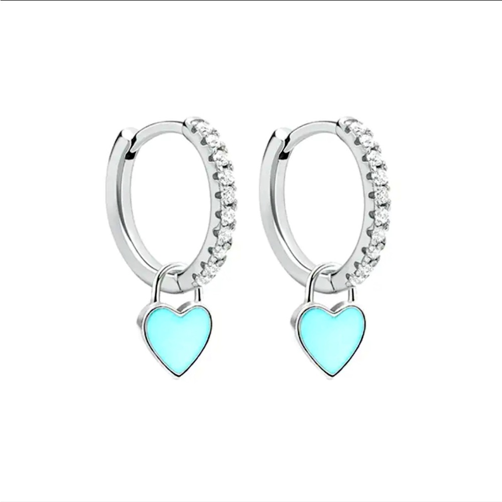 925 Sterling silver small earrings.